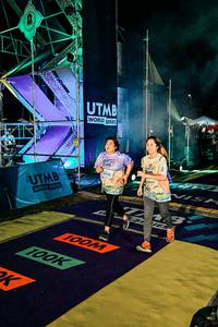 BIB: 
                            <button type="button" onclick="openModal(25252087)" class="btn btn-primary btn-sm float-right btn-popup" data-toggle="modal" data-target=".modal-high-quality">
                        <i class="fas fa-shopping-cart"></i> Add to Cart
                    </button>
                                            <button type="button" onclick="isThisMe(25252087, true)" class="btn btn-success btn-sm float-right btn-popup btn-isme hidden" data-toggle="tooltip" data-placement="bottom" title="นี่คือรูปของคุณใช่ไหม คลิกที่นี่เพื่อเอาเข้าอัลบั้ม">
                        <i class="fas fa-plus"></i> Add to album
                    </button>
                    <button type="button" onclick="isThisMe(25252087, false)" class="btn btn-warning btn-sm float-right btn-popup btn-isnotme hidden">
                        <i class="fas fa-ban"></i> Remove from album
                    </button>